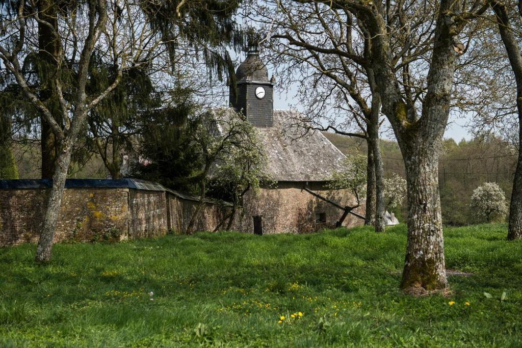 Entre Nous Hotell Rozoy-sur-Serre Exteriör bild